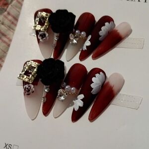 2.5 Stiletto M. . Elegant Burgundy Red and Black Floral Nail Set